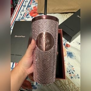 BLACKPINK + STARBUCKS® collection 💖 Limited Edition.
